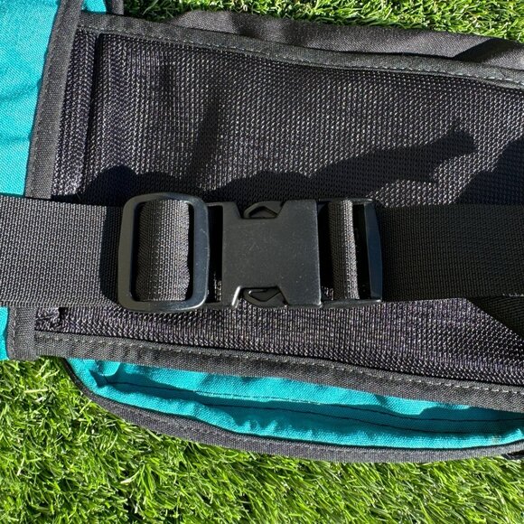 LL Bean Fanny Pack With Bottle‎ Holder - Teal & Black - Adjustable Belt - Picture 3 of 7